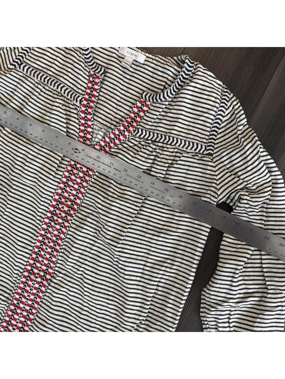 J Crew Popover Top Women’s Blouse Size 4 Striped Embroidered Long Sleeve Gray - Picture 7 of 7